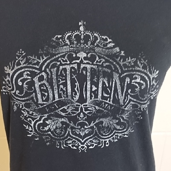 Bitten by Sarah Jessica Parker Black Graphic Short Sleeve Soft T-Shirt Y2K - Picture 3 of 8